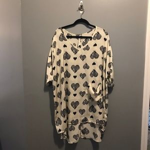 Melissa McCarthy silky blouse